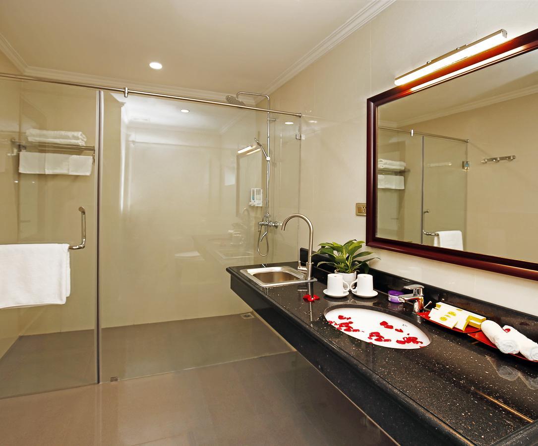 Bac Ninh Uri Hotel Eksteriør bilde