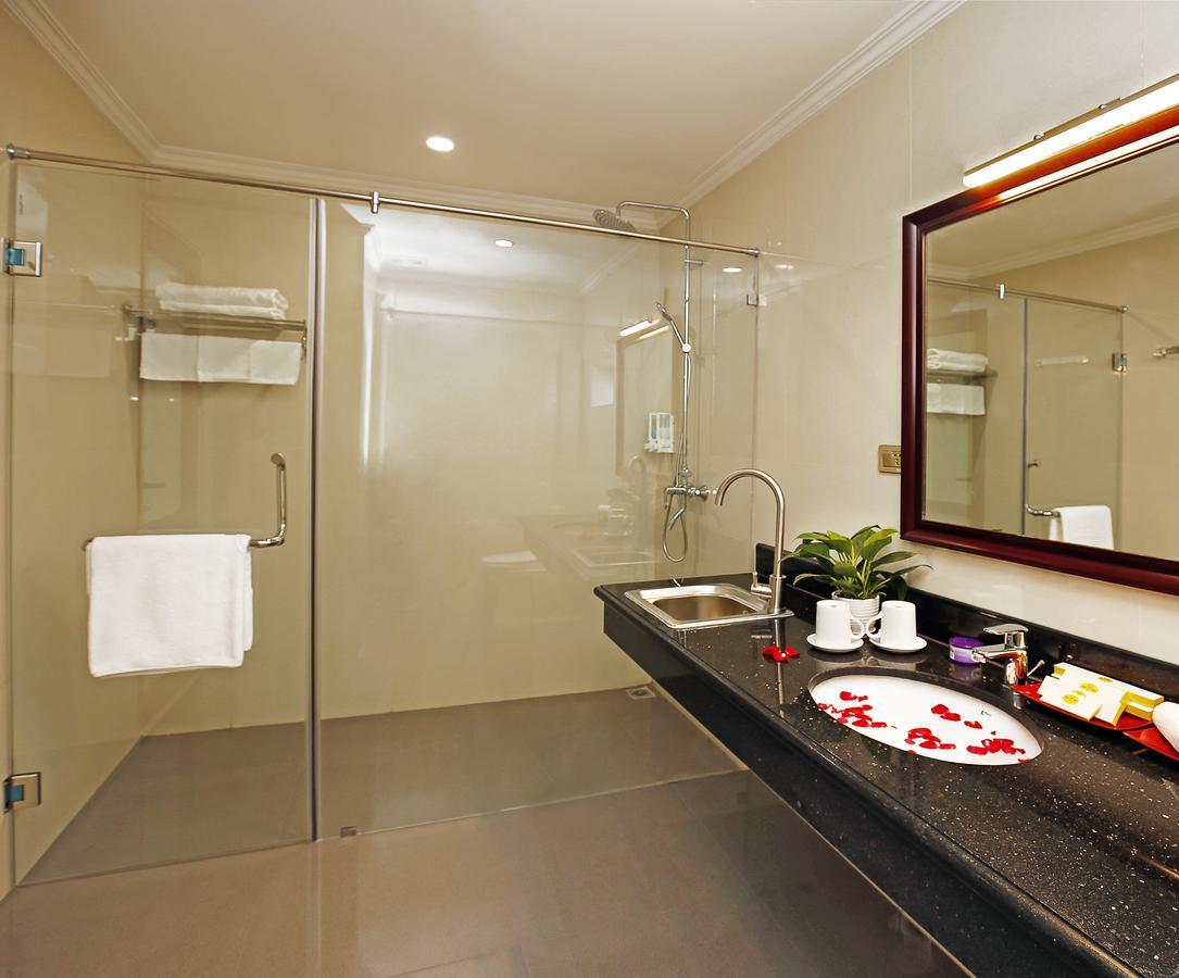 Bac Ninh Uri Hotel Eksteriør bilde